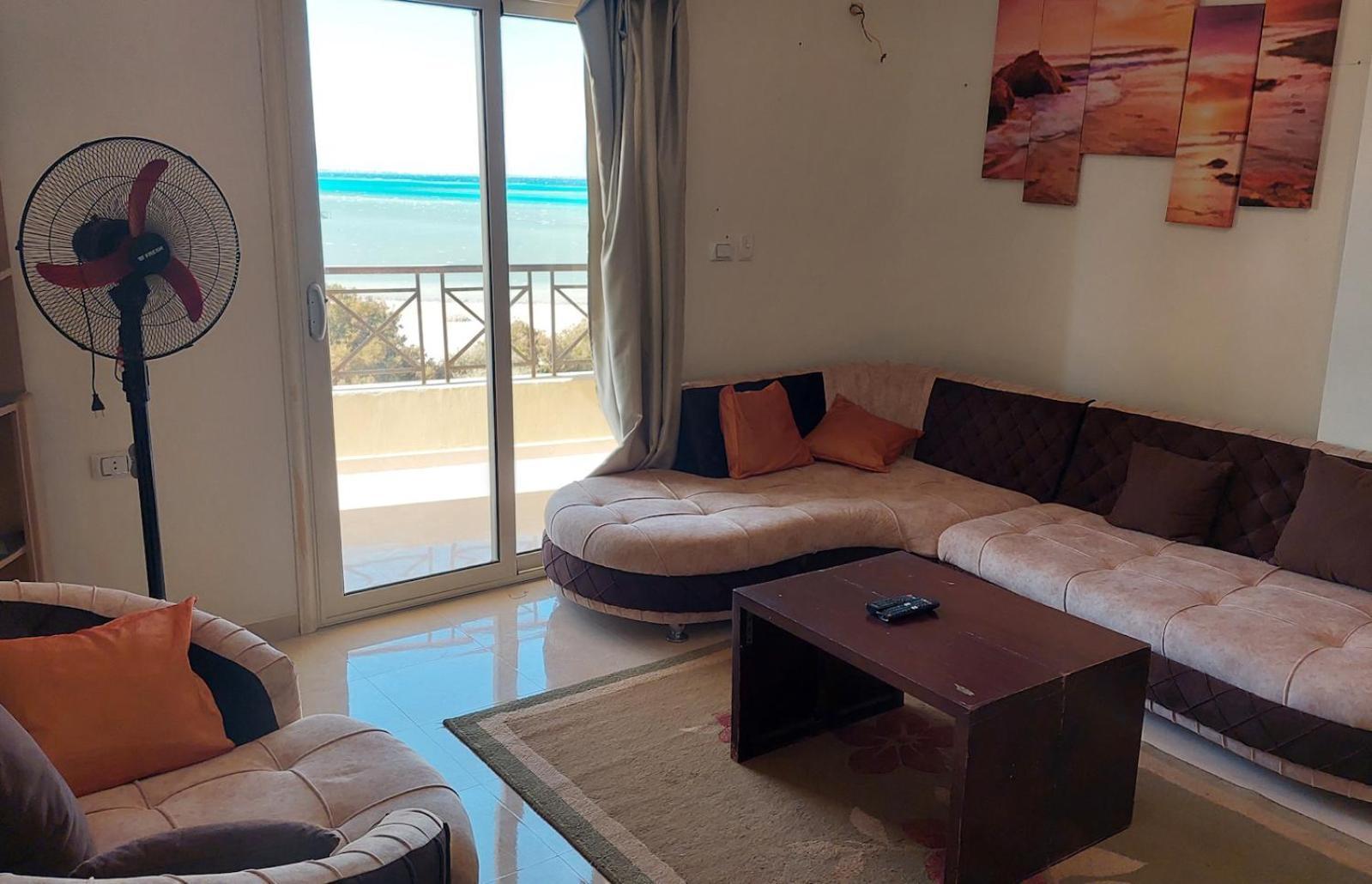 Sea Front Family 3bedrooms *
